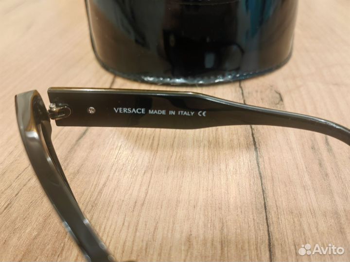 Солнце защитные очки