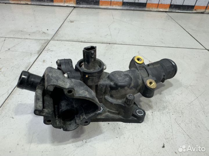 Корпус термостата Mercedes W246 B