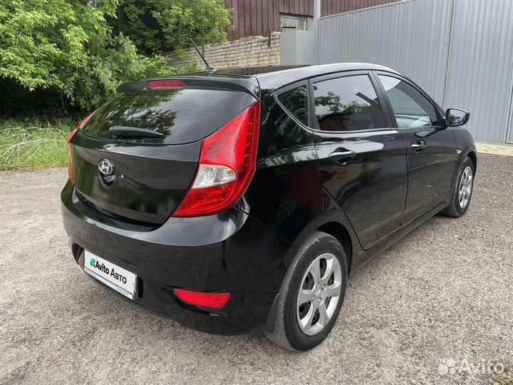 Hyundai Solaris 1.6 AT, 2012, 110 500 км