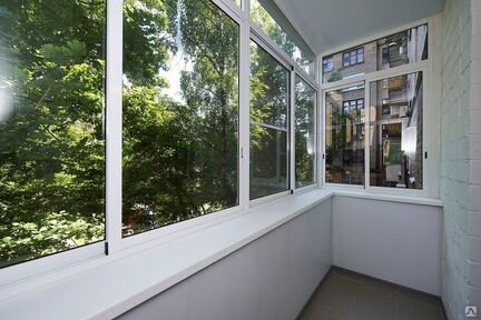 Внутренняя отделка балкона