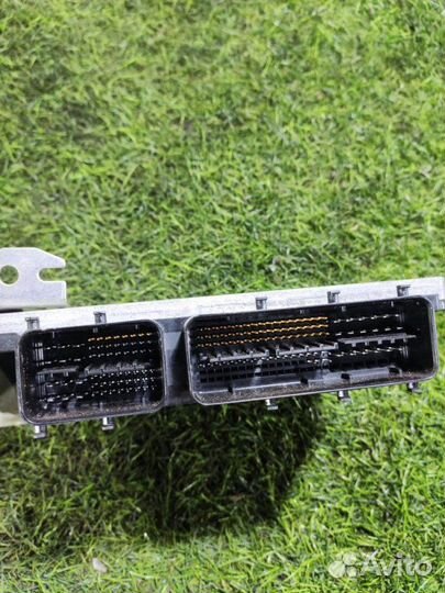 Блок управления efi Toyota Allion ZRT265W 2zrfae