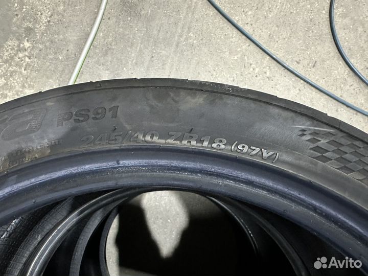 Kumho Ecsta PS91 245/40 R18