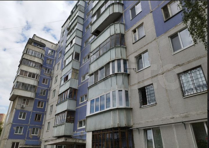 3-к. квартира, 67 м², 3/9 эт.
