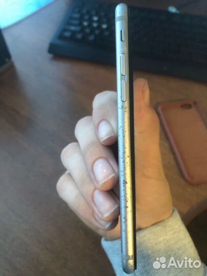 iPhone 6S, 32 ГБ