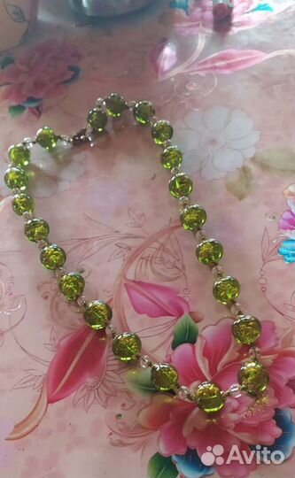 Колье ожерелье