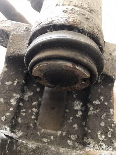 Суппорт задний левый Skoda Octavia A5 (3480)