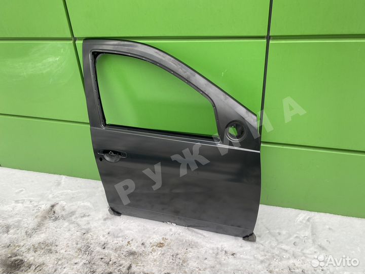 Дверь передняя правая Renault Duster 1 новая