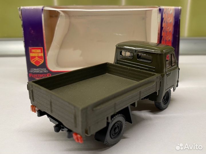 УАЗ 452Д Русская миниатюра СССР