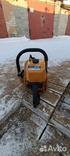 Бензопила Makita