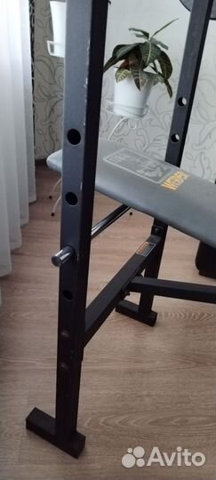 Скамья для жима и штанга