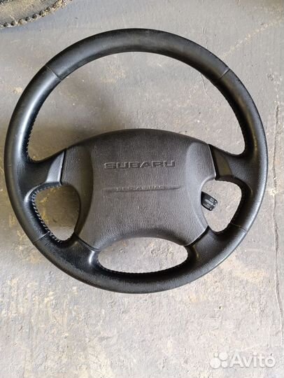 Руль subaru impreza
