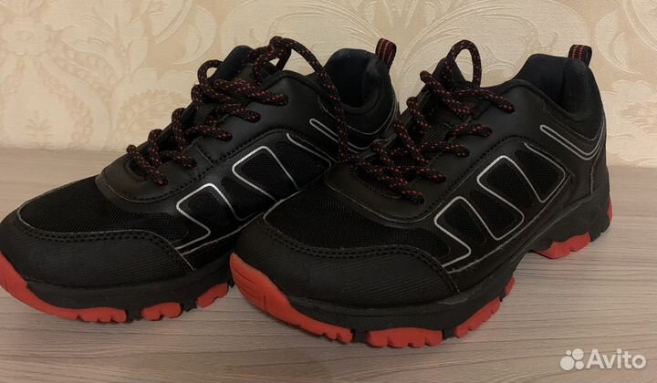 Кроссовки для мальчика 35 размер