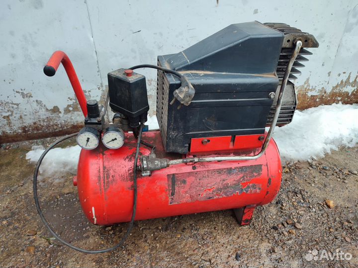 Компрессор маслянный бу 24 л