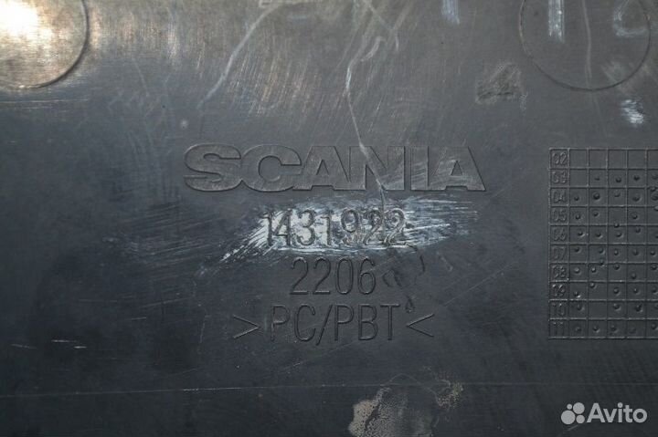 Накладка фары, левая scania R-series (01.04)