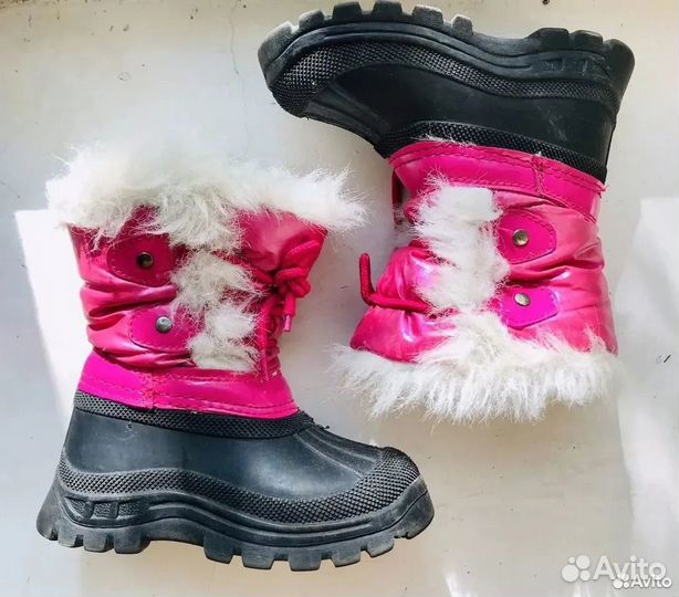 Детские дутики ботинки с прорезиненной подошвой