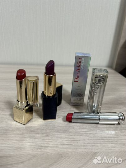 Набор люксовой косметики в наличии