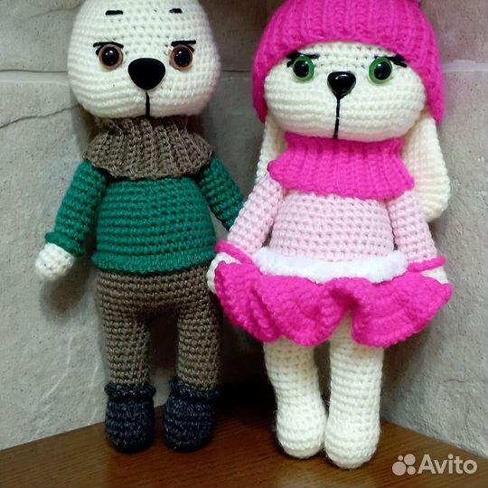 Вязаные игрушки зайка