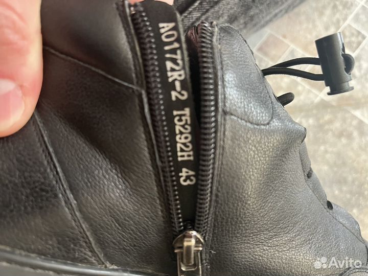 Мужские кожаные ботинки