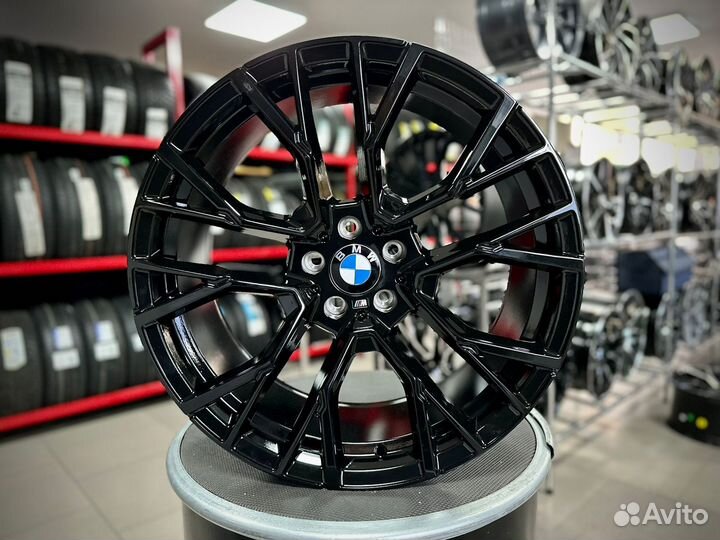 Диски литые R20 BMW 6 новые разноширокие