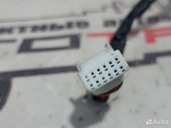 Зеркало nissan serena PC24 PNC24 RC24 TC24 TNC24 VC24 VNC24 7 контактов левое 96302CX870 белый, QX1