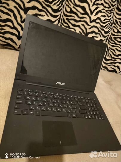 Ноутбук asus