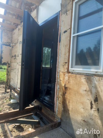 Входной дверь металлический