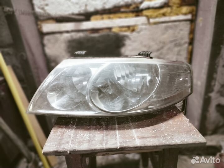 Фары на nissan almera классик