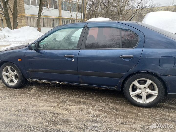 Nissan Primera 1.6 МТ, 2000, 280 000 км