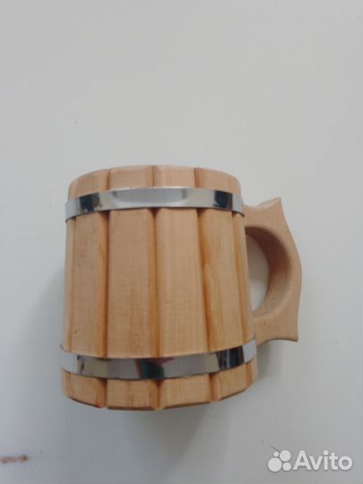 Пивная кружка из дерева