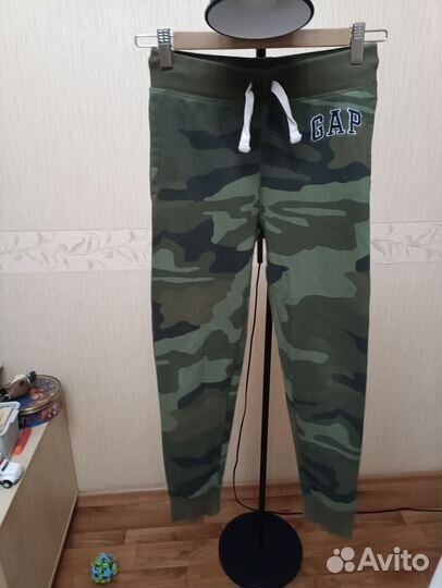 Спортивные штаны Gap