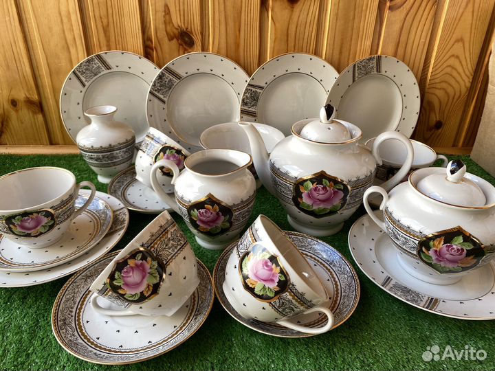 Сервиз Лфз Роза в медальоне Новый СССР