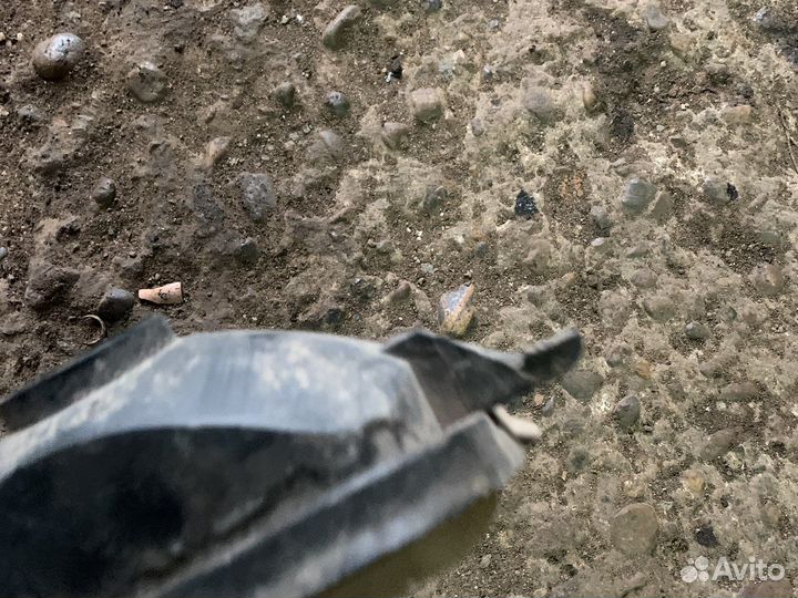 Поворотник левый нива 2121