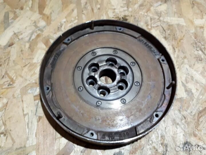 Маховик Opel Astra H 2004-2014