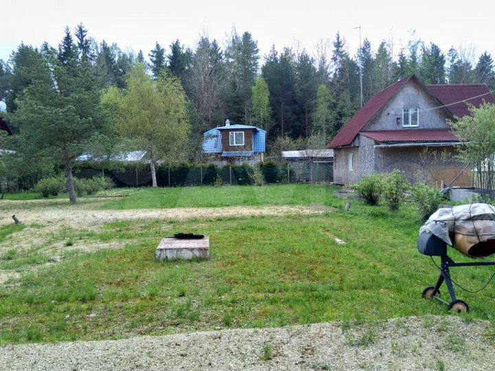 Дача 33 м² на участке 10 сот.