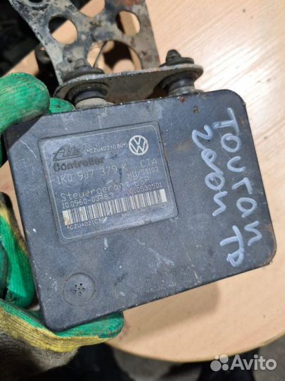 Блок ABS Volkswagen Touran 1 2004