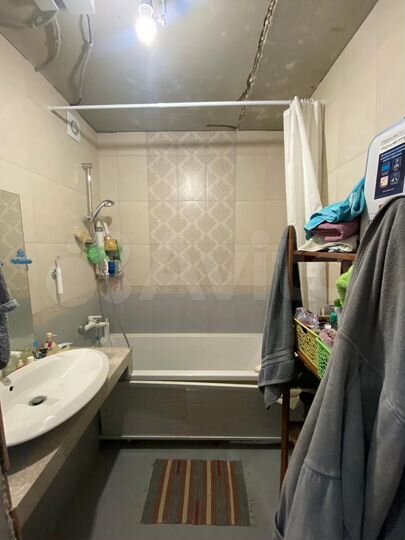 2-к. квартира, 47 м², 1/5 эт.