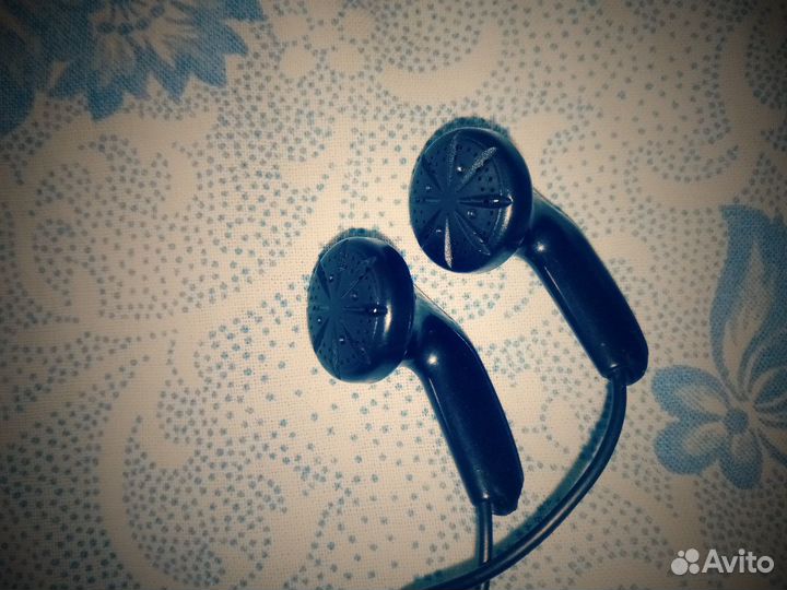 Наушники для телефона
