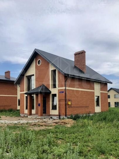 Дом 156 м² на участке 8 сот.