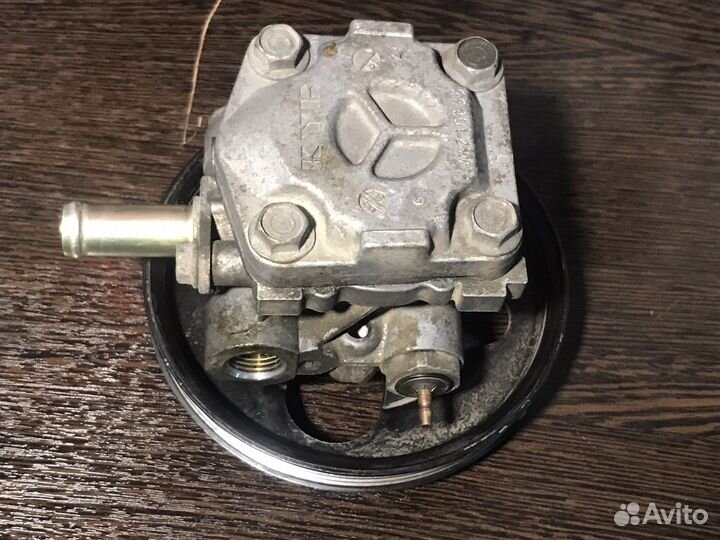 Насос гидроусилитель Suzuki