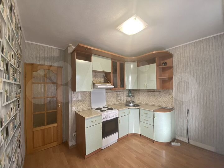 2-к. квартира, 60 м², 2/10 эт.