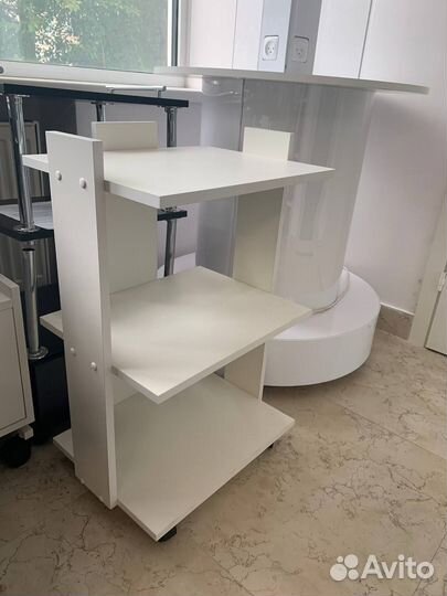 Тележка косметологическая