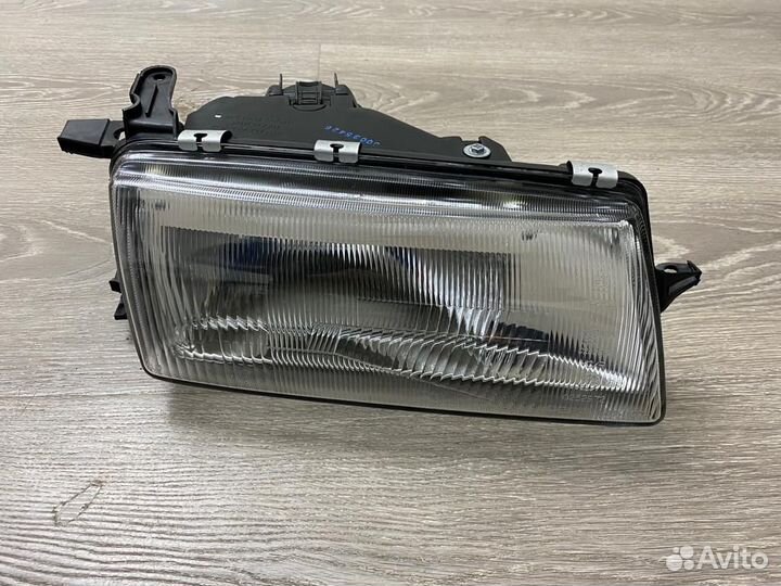 Фара Opel Vectra A Фонарь передний Опель Вектра А