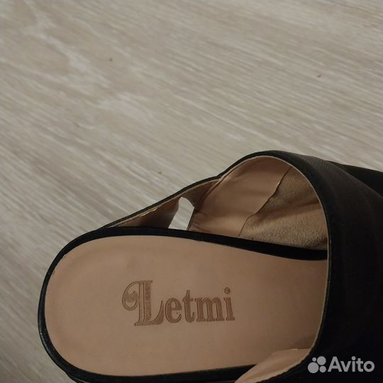 Босоножки женские 40 размер