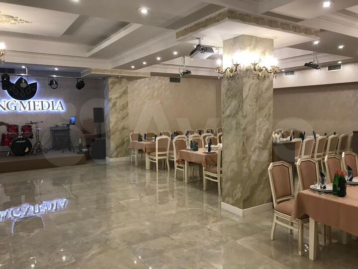 Ресторан, Кафе, Ночной клуб, Бар, Караоке 340 м²