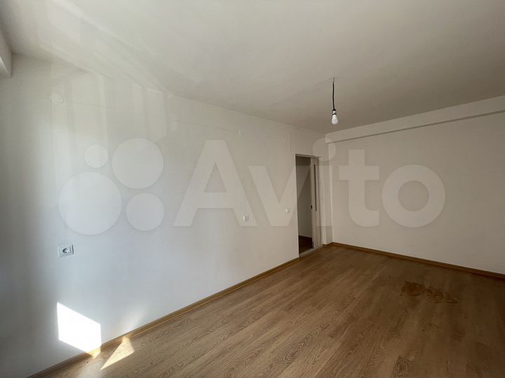 3-к. квартира, 54 м², 2/5 эт.