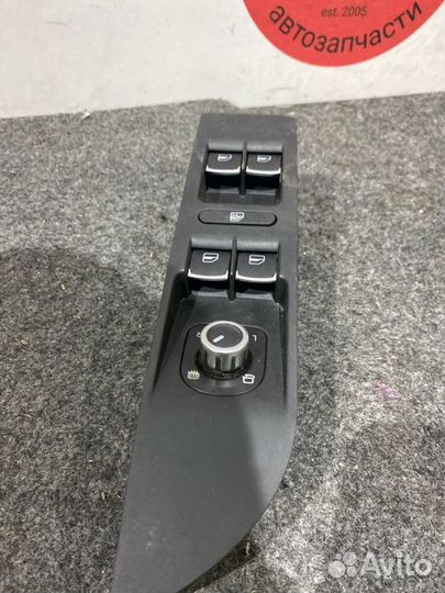 Блок управления стеклами Volkswagen Passat Cc 358