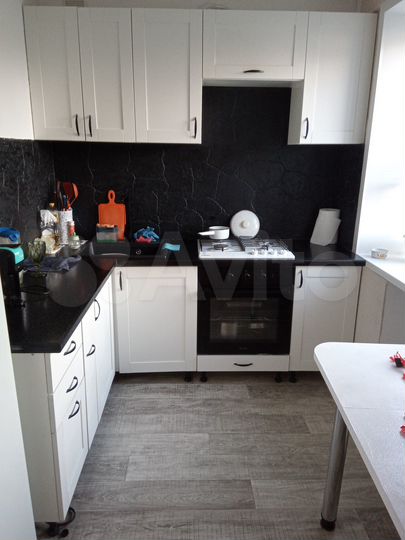 2-к. квартира, 45 м², 5/5 эт.