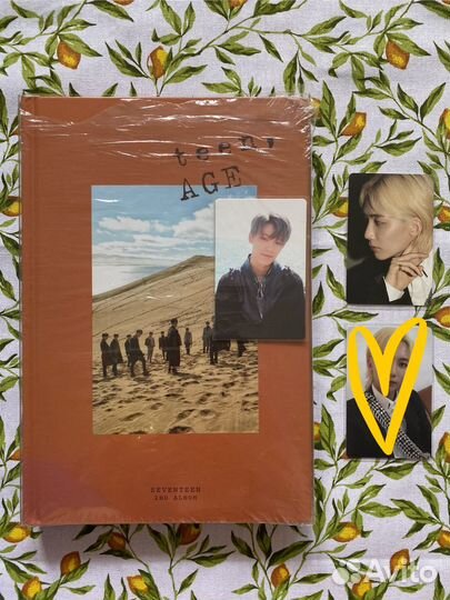 Стафф Seventeen, Twice, NewJeans, EXO, Stray Kids