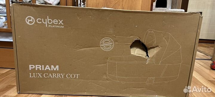 Коробка от люльки Cybex Priam III