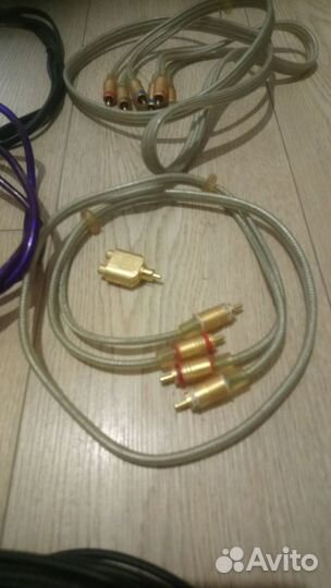 Продам акустичнский кабель